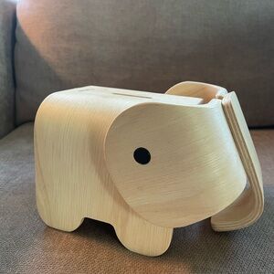 PlanToys Elephant Bank